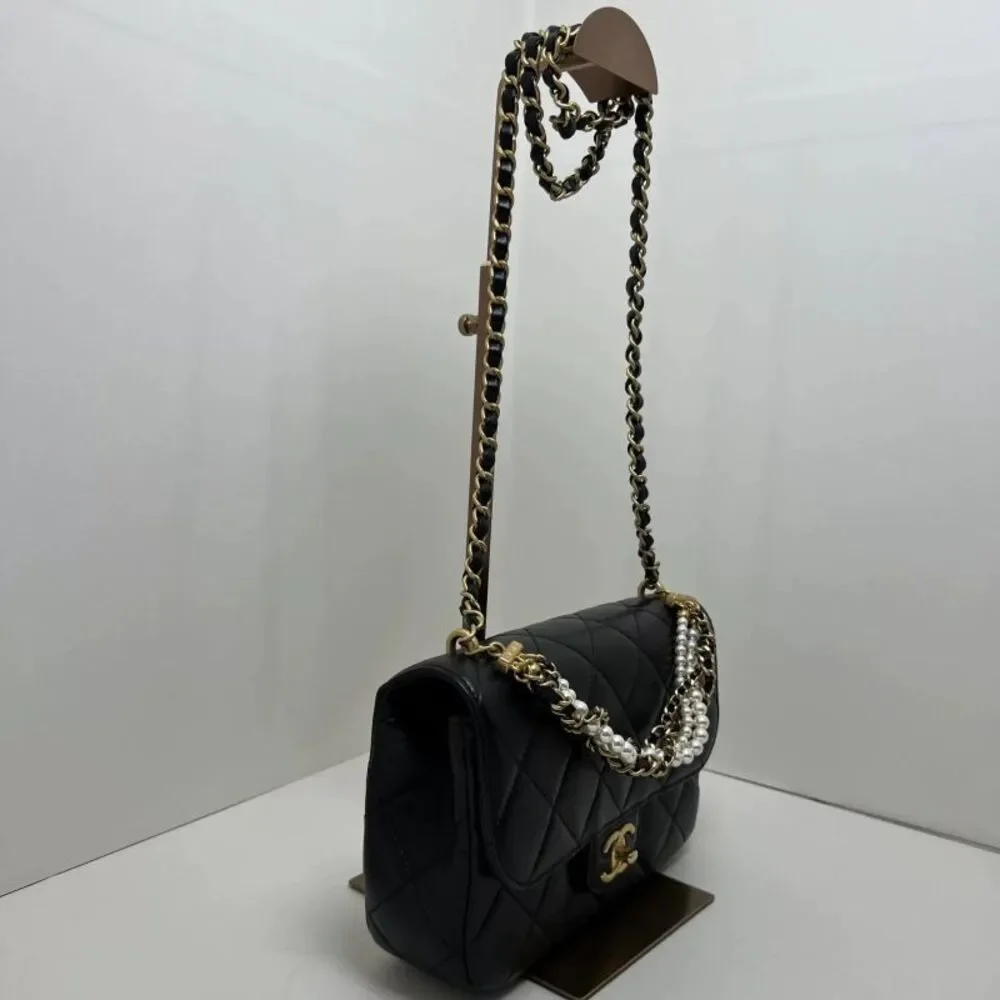 Chanel Women Pre-Loved Bag Very Good Condition